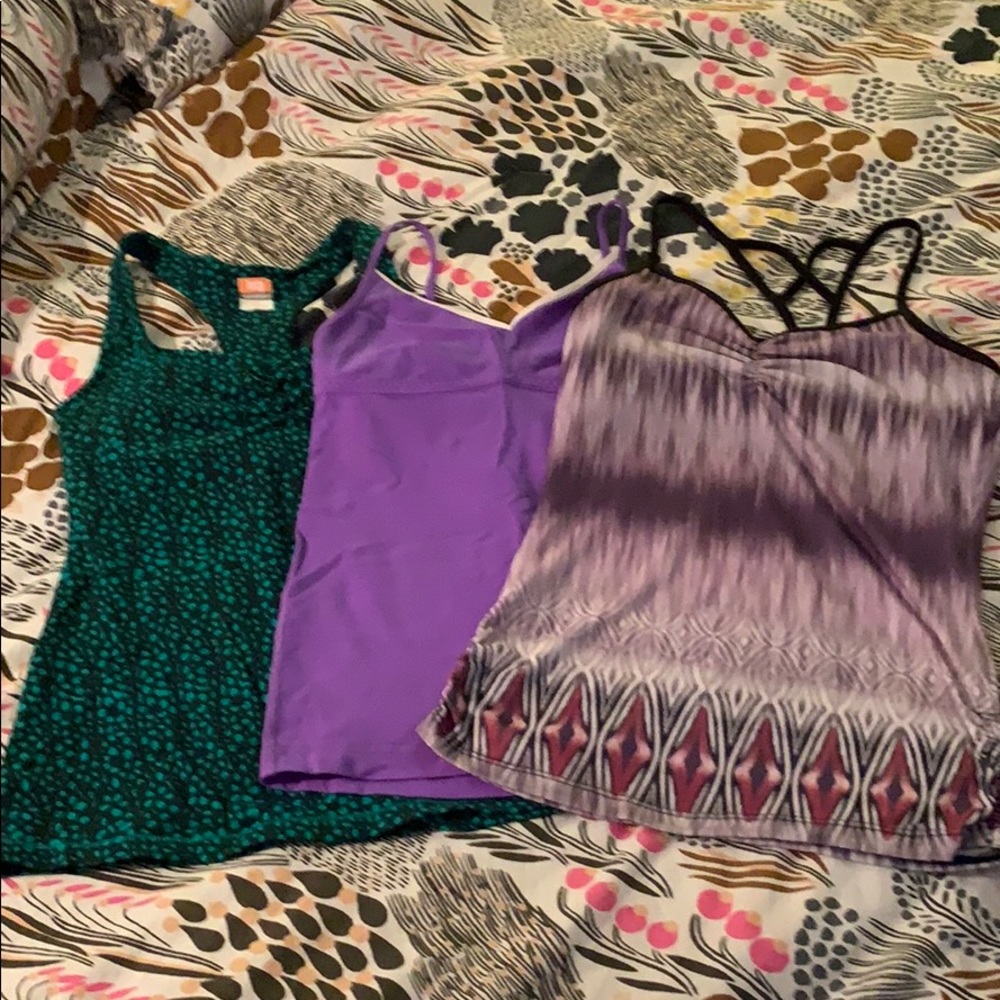 Bundle of yoga tanks- lululemon, Lucy, prana. Sz S